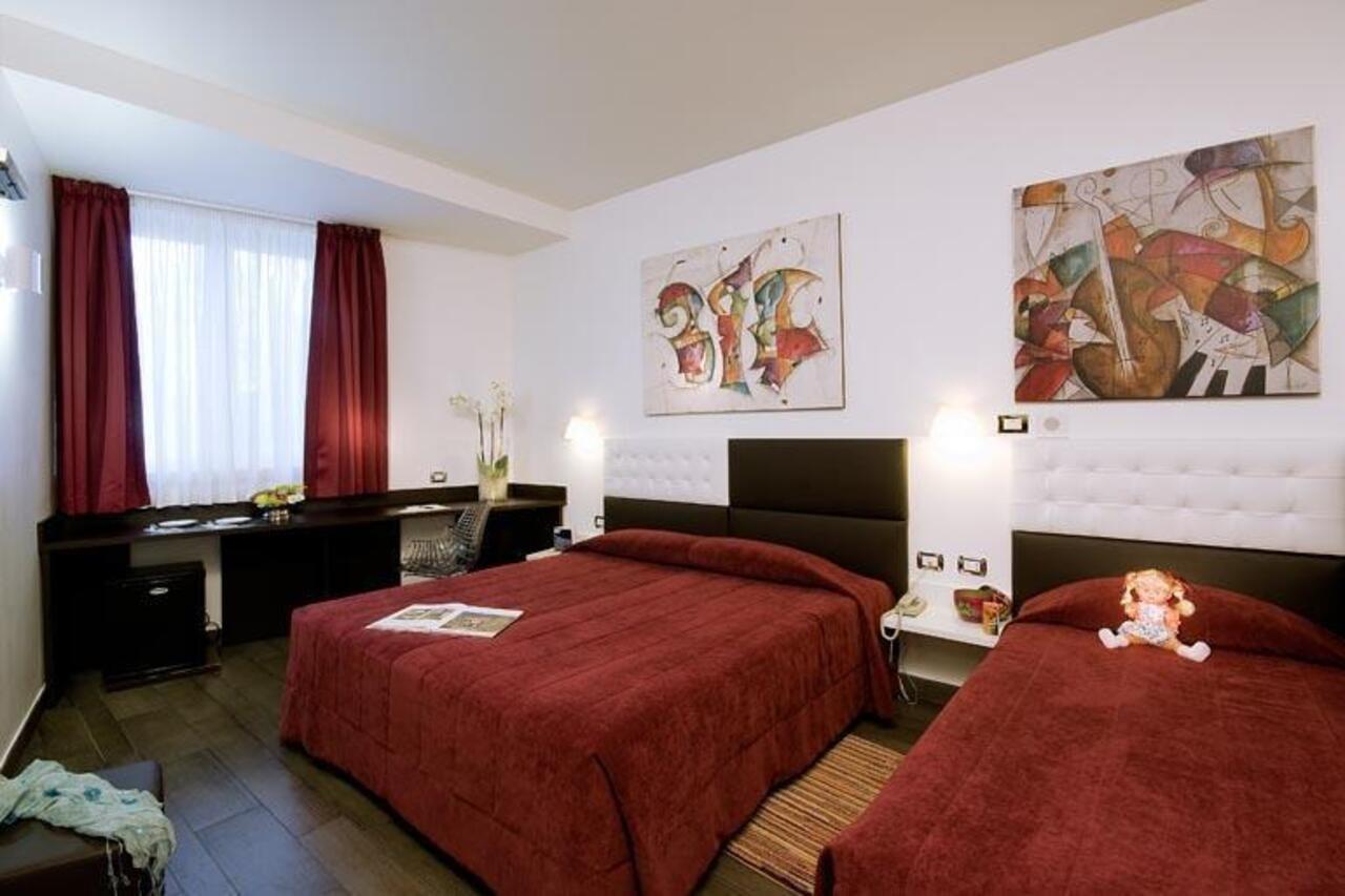 Ecohotel Roma Екстериор снимка