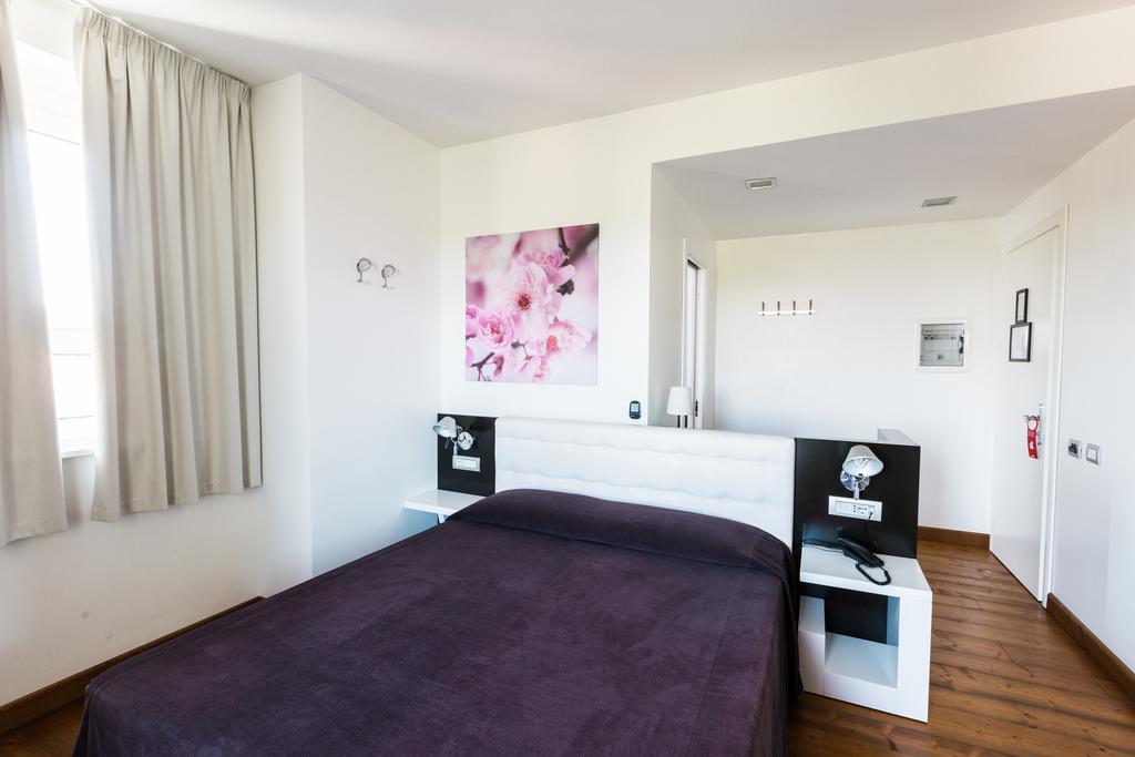 Ecohotel Roma Екстериор снимка