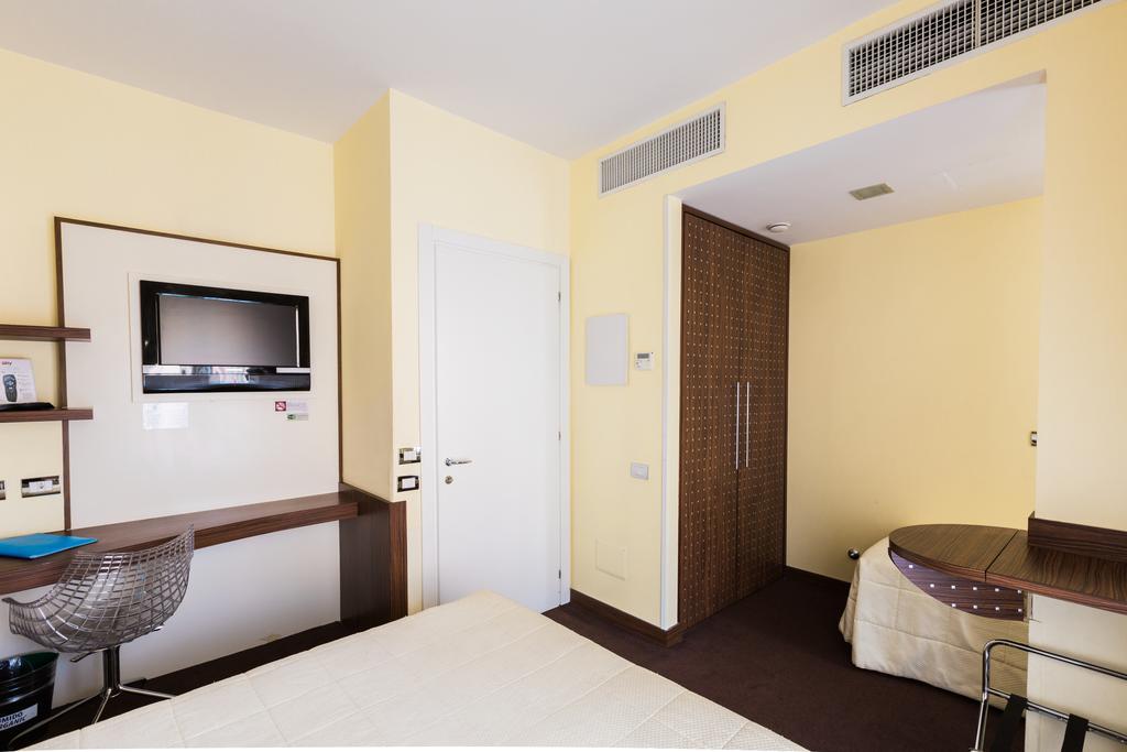 Ecohotel Roma Екстериор снимка