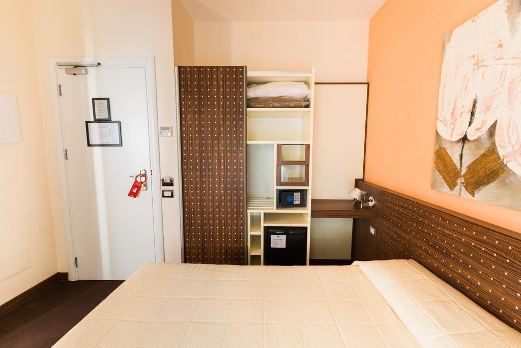 Ecohotel Roma Екстериор снимка